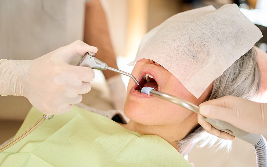 訪問歯科診療の流れ05_治療